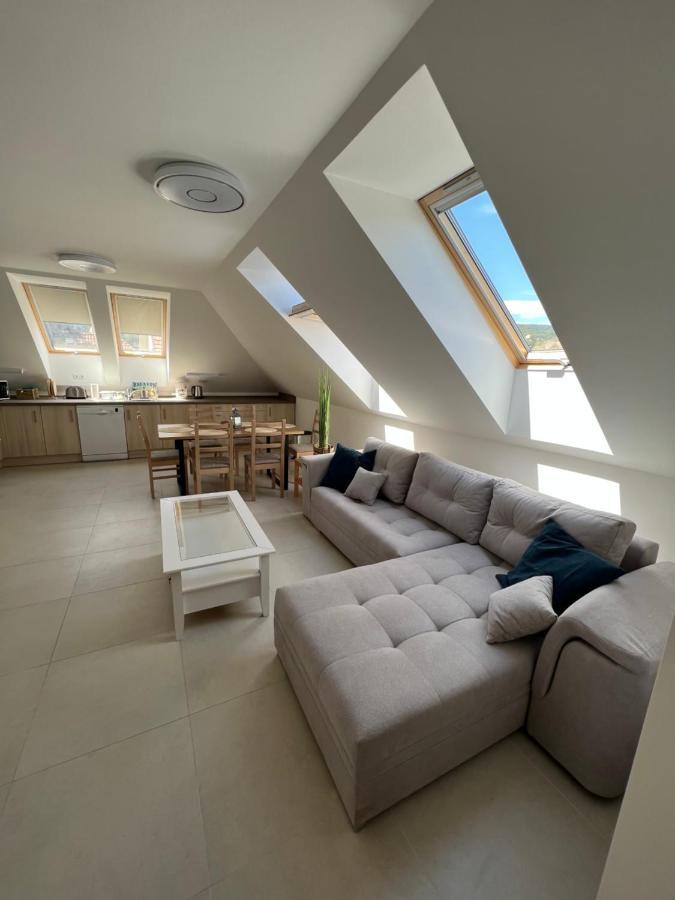 Janhaz Apartman Revfueloep Ngoại thất bức ảnh